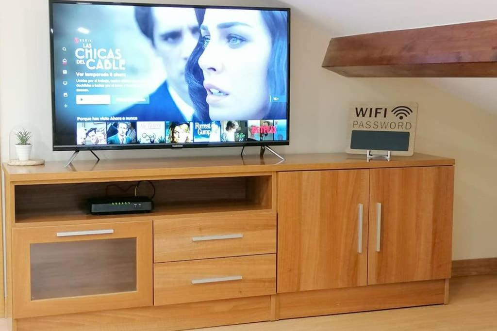 Bajo Las Estrellas Apartment Lugo Ngoại thất bức ảnh